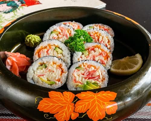 110. California Roll (8pcs)加利福尼亚卷
